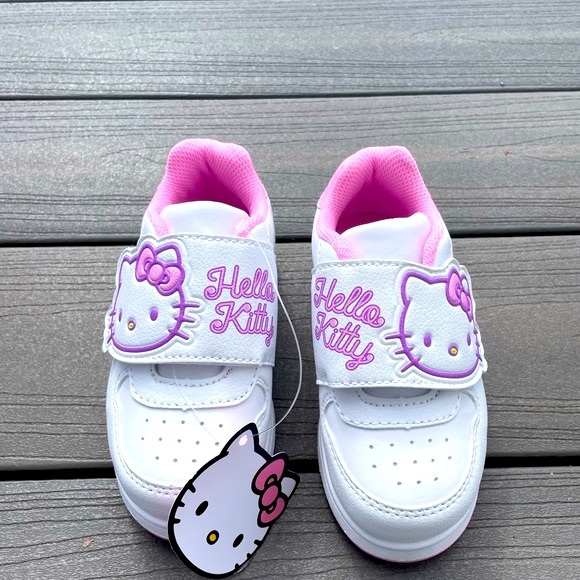 Hello Kitty White Velcro Kids Toddlers Sneakers Shoes Size 6, 7, 8, 12 - Picture 3 of 8